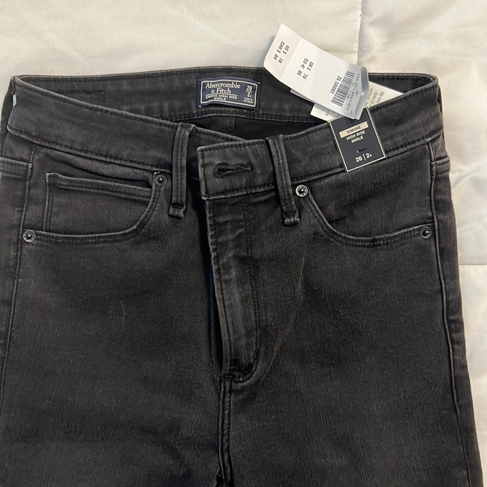 Simone A&F jeans